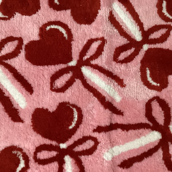 New Betsey Johnson Bathroom Rug- pink and red/ 51x76”- hearts and bows - Picture 2 of 4